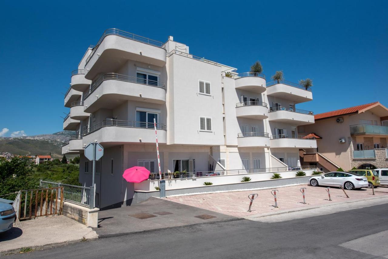 Katicic Apartment *